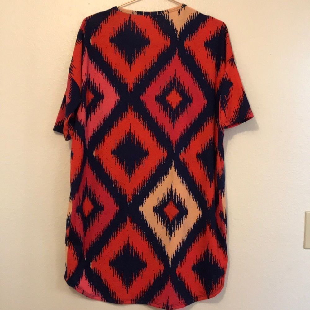 Lularoe Irma top bundle - Picture 4 of 7